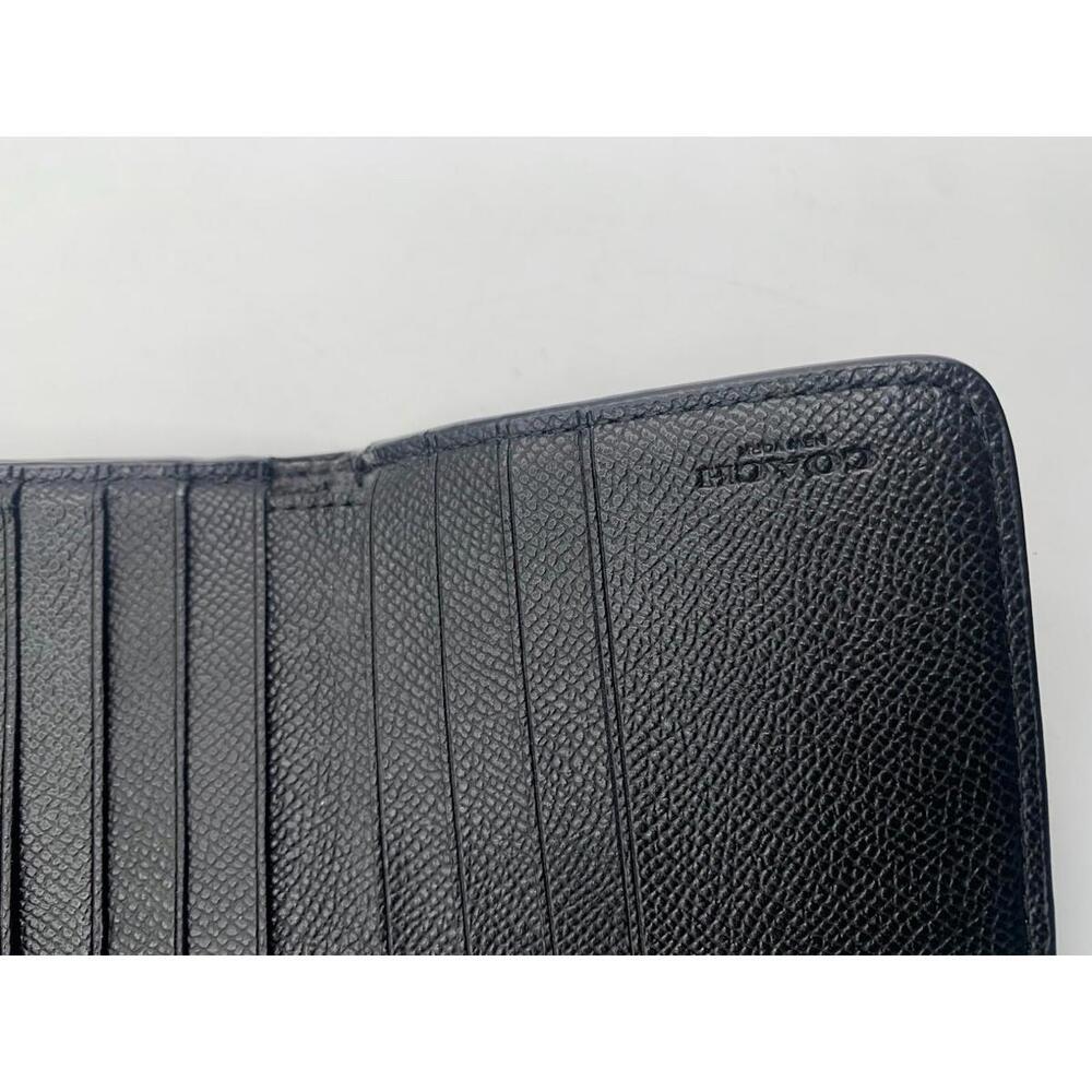 Coach Wallet - Picture 15 of 15